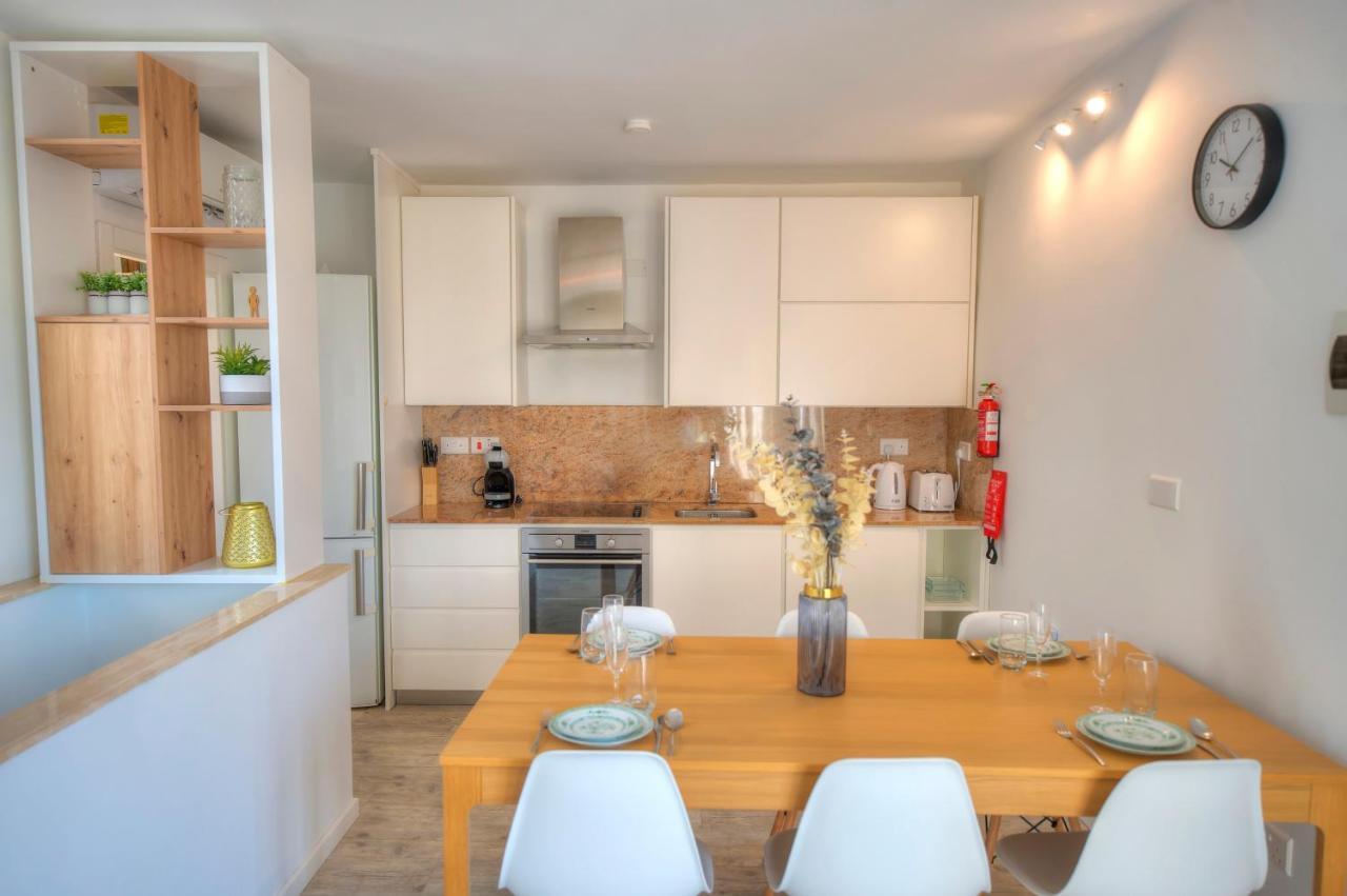 Comfy 1 Bedroom - Sun Terrace & Sea Views Gbuh1-1 Валета Екстериор снимка